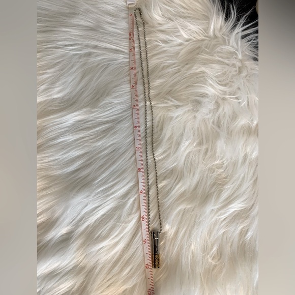 NECKLACE - Picture 4 of 4